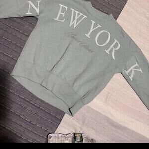 Abercrombie kids Mint Green New York Sweater